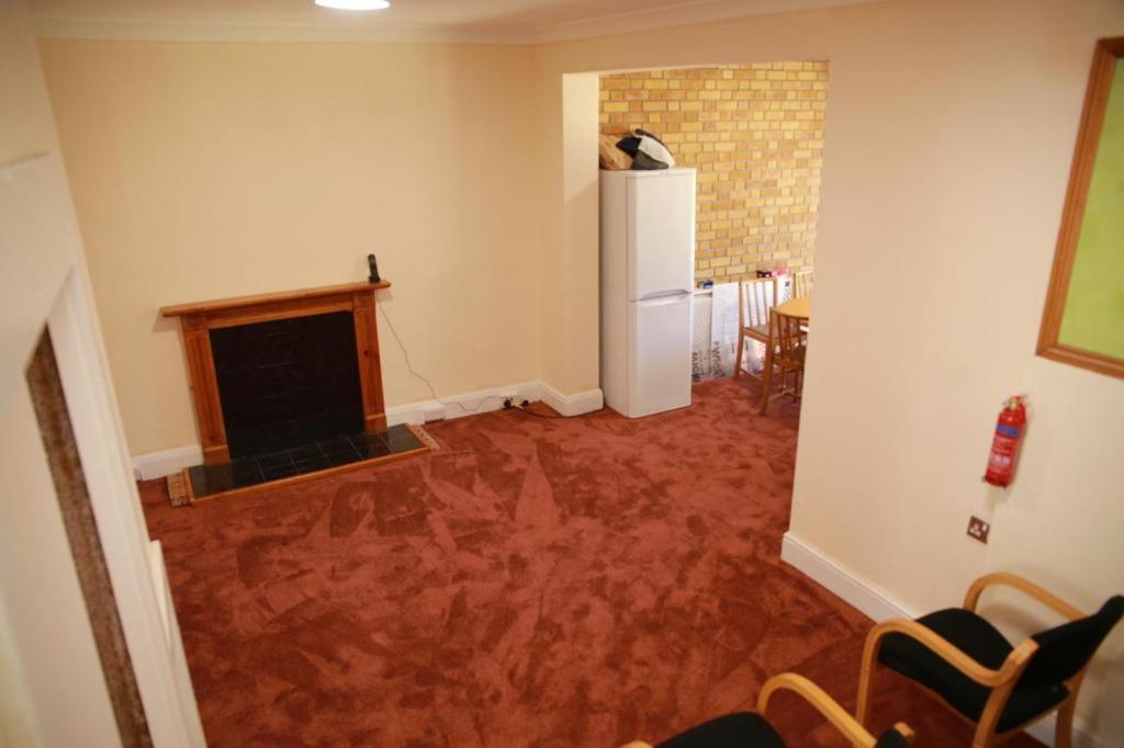 Congress Road Abbeywood Apartment Abbey Wood ภายนอก รูปภาพ