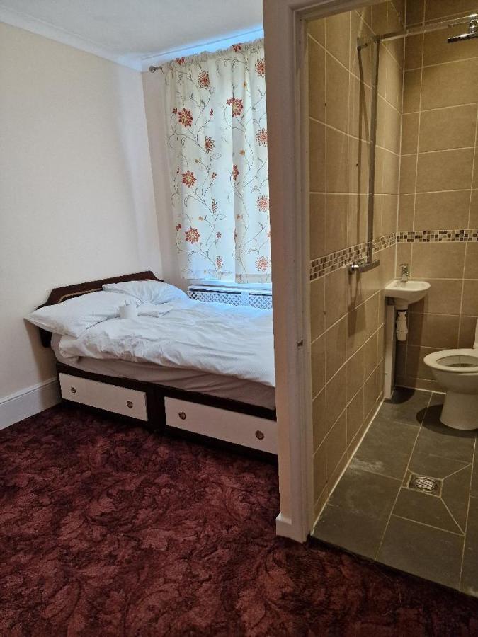 Congress Road Abbeywood Apartment Abbey Wood ภายนอก รูปภาพ