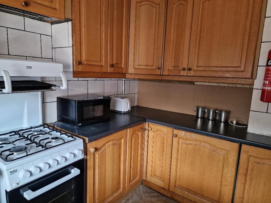 Congress Road Abbeywood Apartment Abbey Wood ภายนอก รูปภาพ
